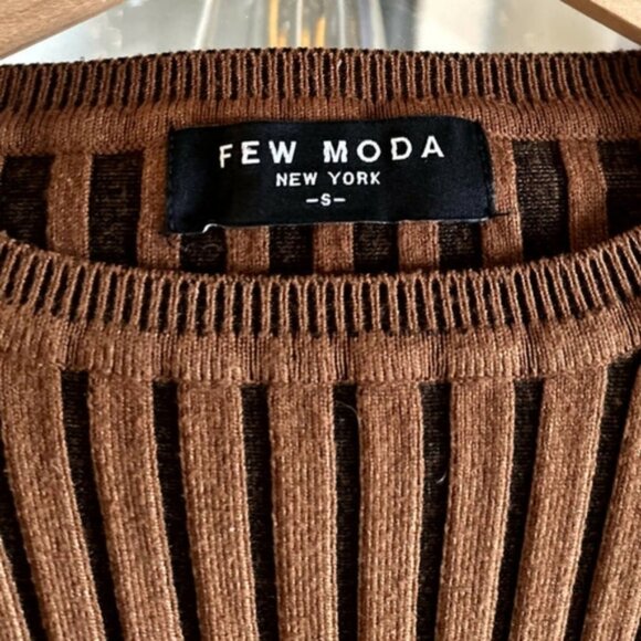 Few Moda Ribbed Bell Sleeve Brown Sweater Blouse - Picture 5 of 10